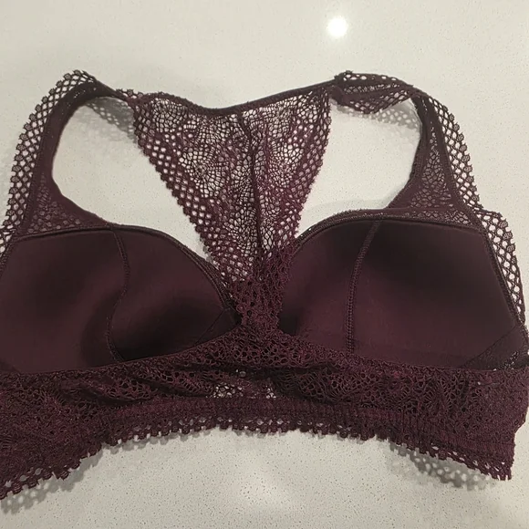 Victoria’s Secret Burgundy Lace Bralette Racerback Wireless - Picture 5 of 7